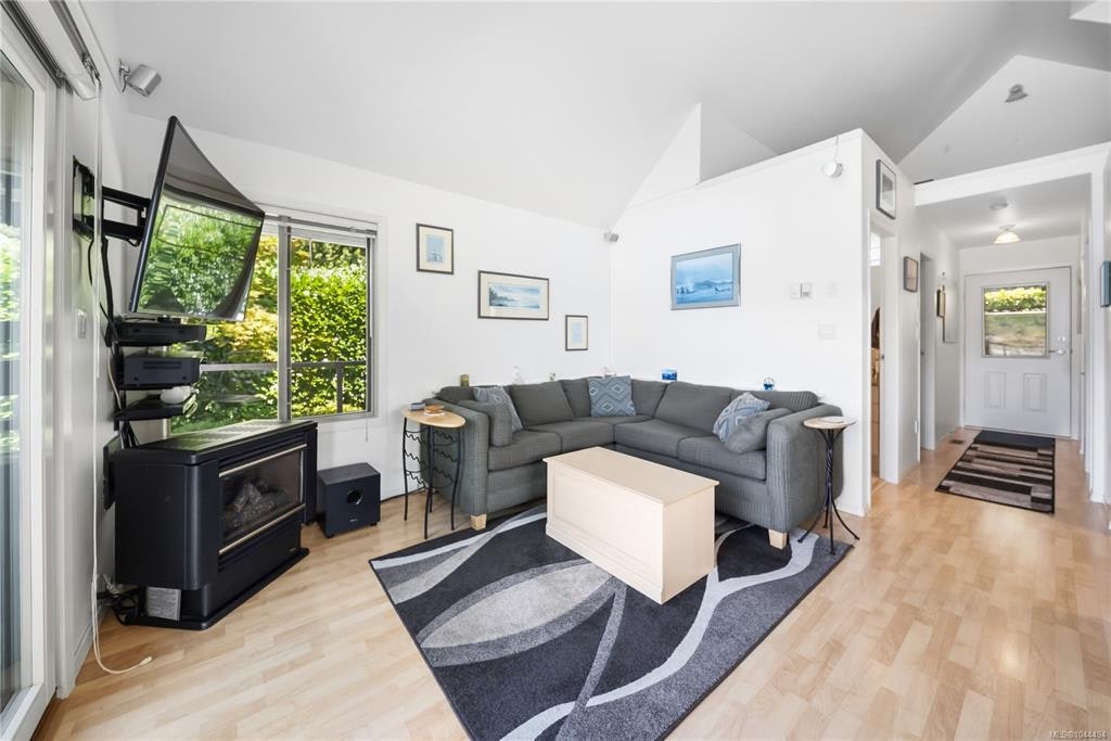 1157 West Road, Quadra Island, BC, V0N 2P0 - 84