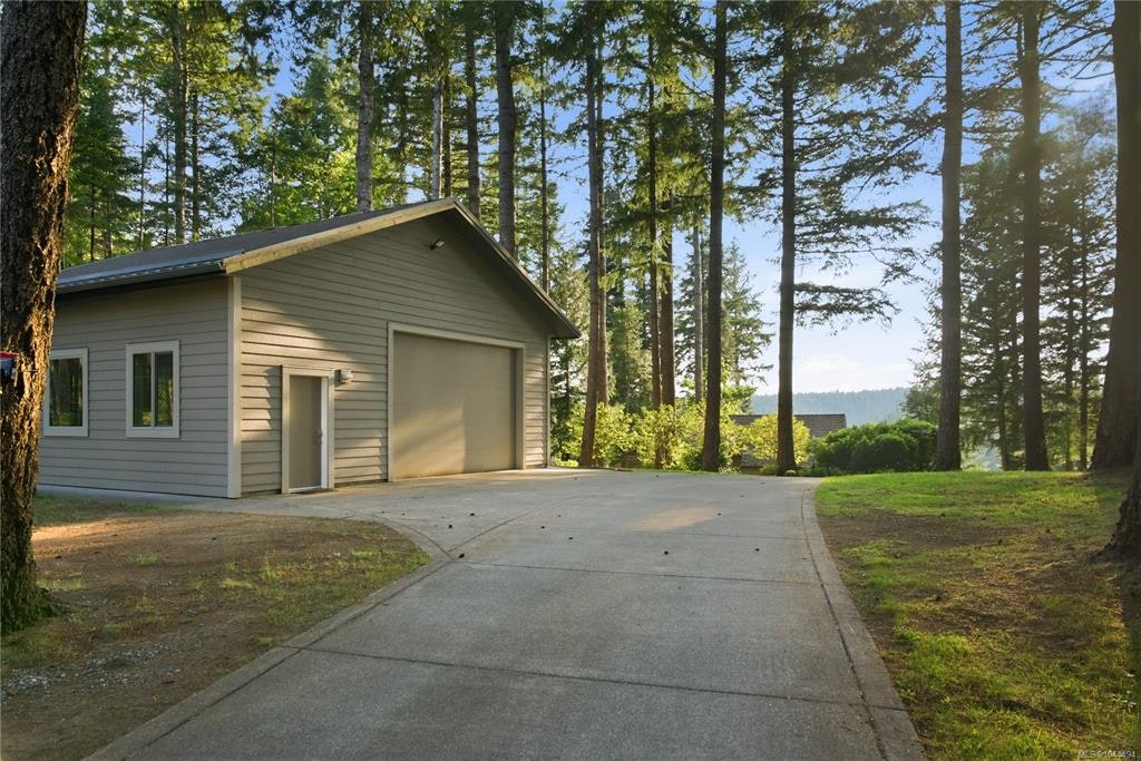 1157 West Road, Quadra Island, BC, V0N 2P0 - 72