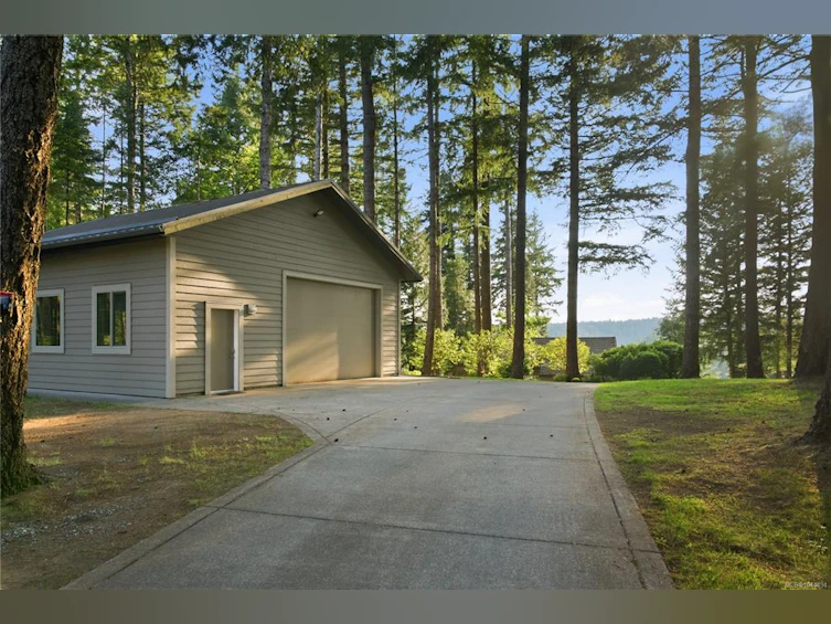 1157 West Road, Quadra Island, BC, V0N 2P0 - 72