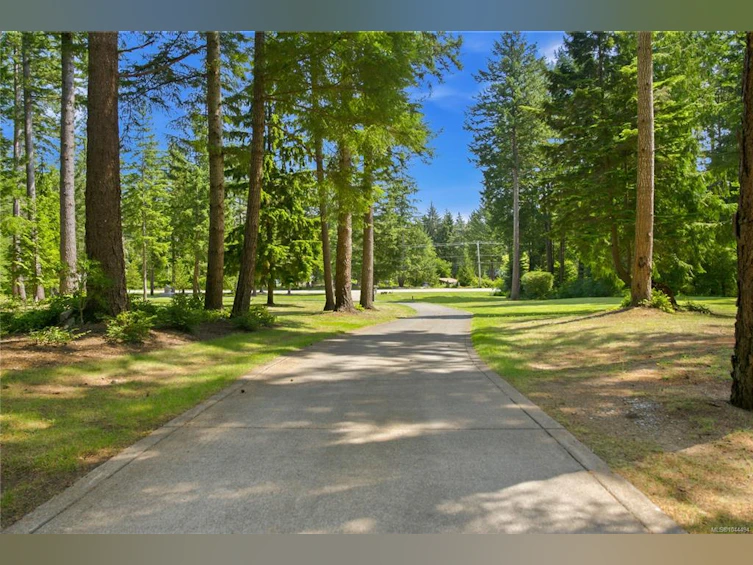 1157 West Road, Quadra Island, BC, V0N 2P0 - 10