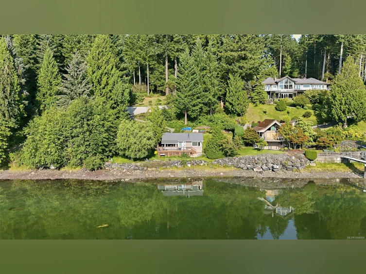 1157 West Road, Quadra Island, BC, V0N 2P0 - 91