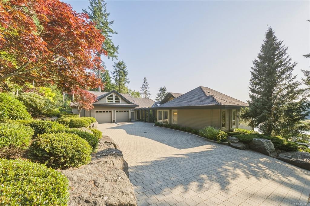 1157 West Road, Quadra Island, BC, V0N 2P0 - 11