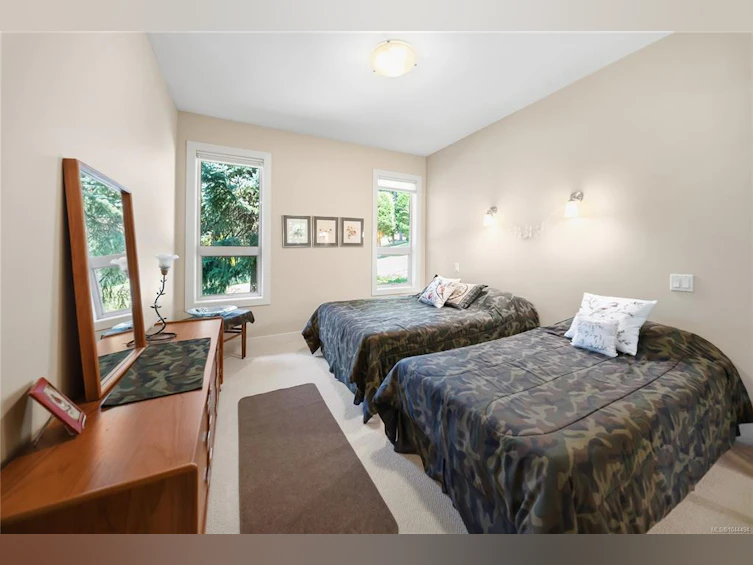 1157 West Road, Quadra Island, BC, V0N 2P0 - 53