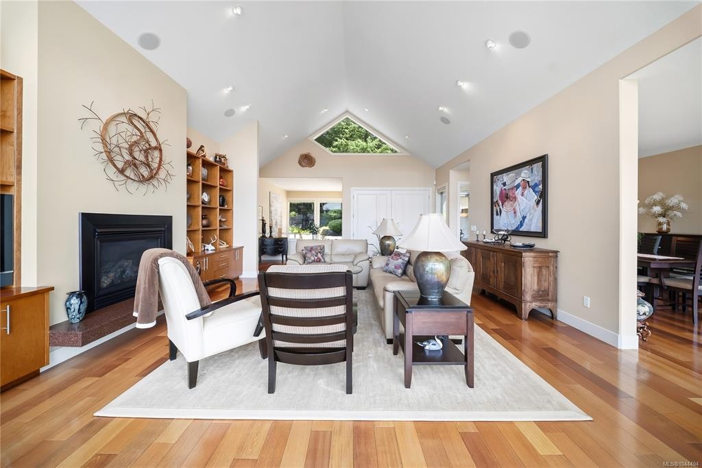 1157 West Road, Quadra Island, BC, V0N 2P0 - 21