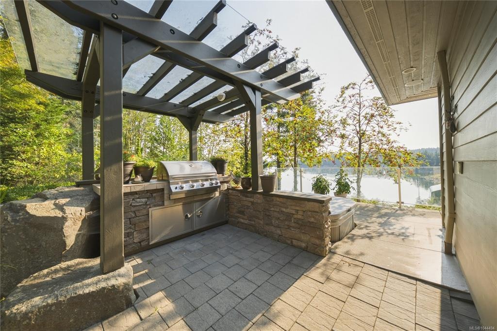 1157 West Road, Quadra Island, BC, V0N 2P0 - 34