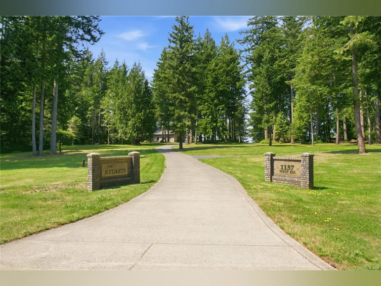 1157 West Road, Quadra Island, BC, V0N 2P0 - 9