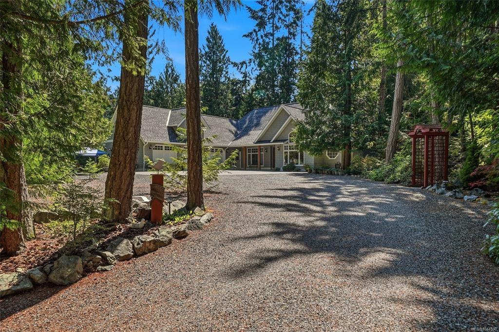 382 Dorset Road, Qualicum Beach, BC, V9K 1H5