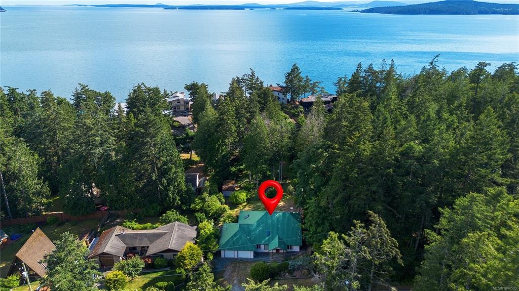 7905 Plumper Way, Pender Island, BC, V0N 2M2