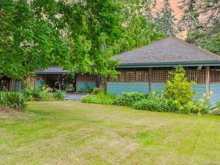 1719 E Centennial Avenue, Comox, BC, V9M 2W3 - 7