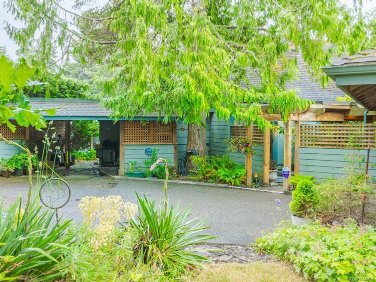 1719 E Centennial Avenue, Comox, BC, V9M 2W3 - 6