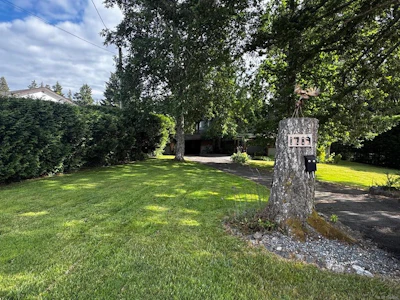 1719 E Centennial Avenue - 2
