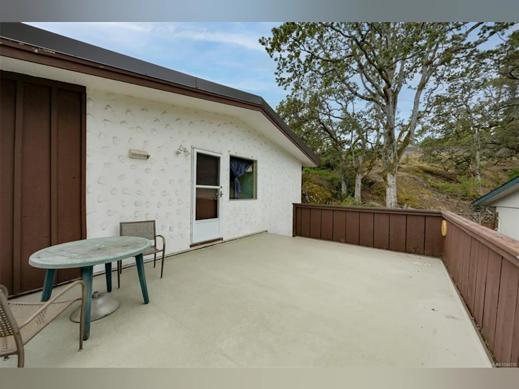 3938 Shorncliffe Road, Saanich, BC, V8P 2T6 - 22