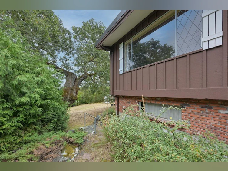 3938 Shorncliffe Road, Saanich, BC, V8P 2T6 - 42