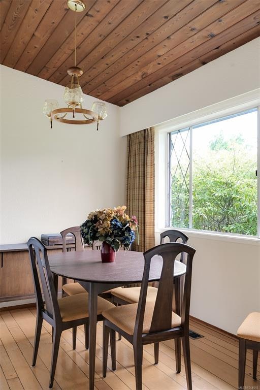 3938 Shorncliffe Road, Saanich, BC, V8P 2T6 - 14