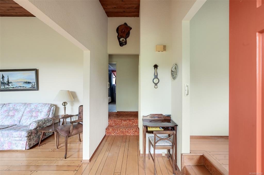 3938 Shorncliffe Road - 5