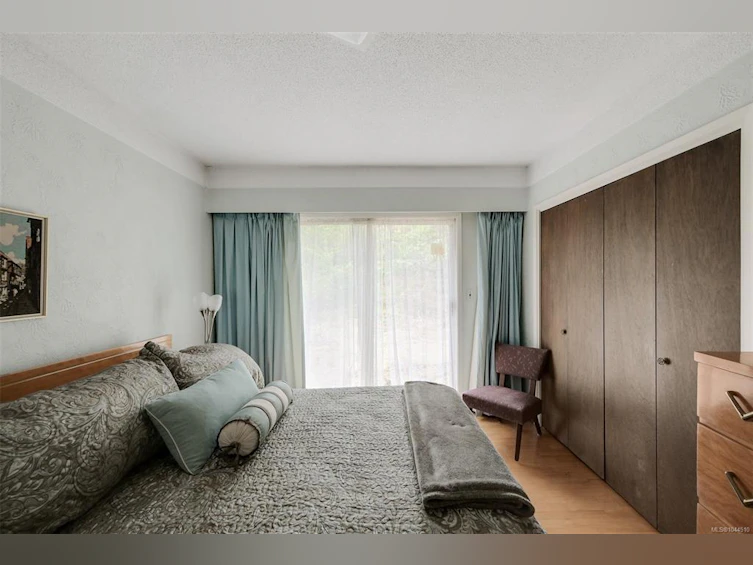 3938 Shorncliffe Road, Saanich, BC, V8P 2T6 - 29