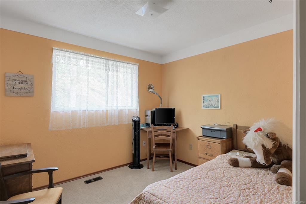 3938 Shorncliffe Road, Saanich, BC, V8P 2T6 - 25