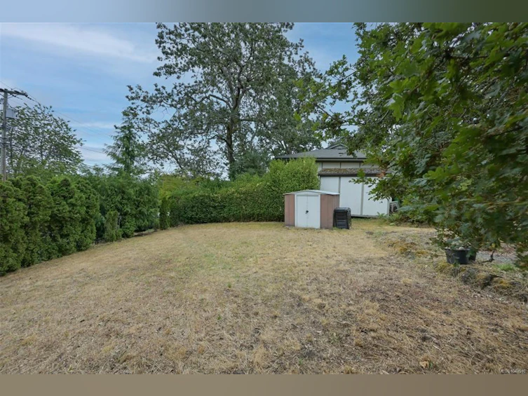 3938 Shorncliffe Road, Saanich, BC, V8P 2T6 - 43