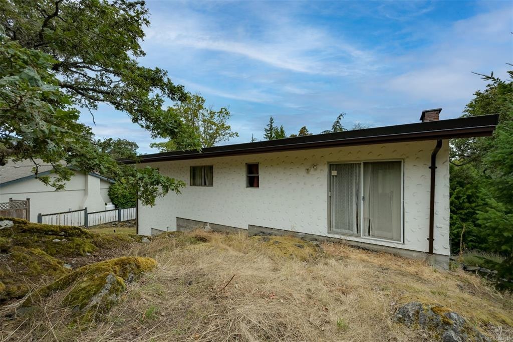 3938 Shorncliffe Road, Saanich, BC, V8P 2T6 - 49