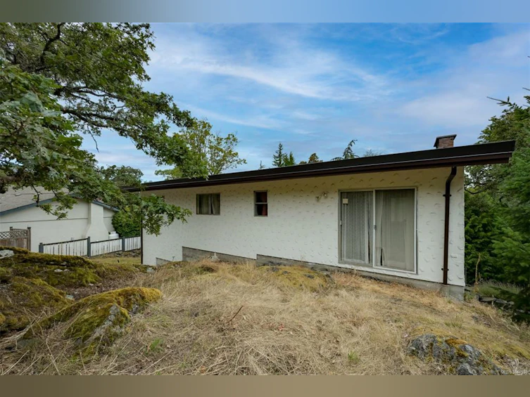 3938 Shorncliffe Road, Saanich, BC, V8P 2T6 - 49