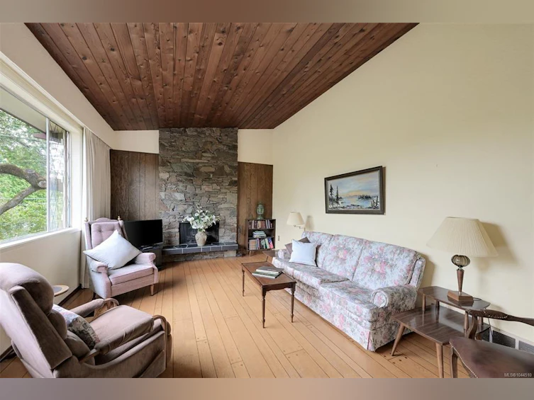 3938 Shorncliffe Road, Saanich, BC, V8P 2T6 - 6