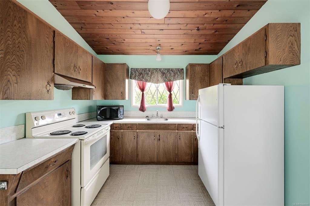 3938 Shorncliffe Road, Saanich, BC, V8P 2T6 - 15