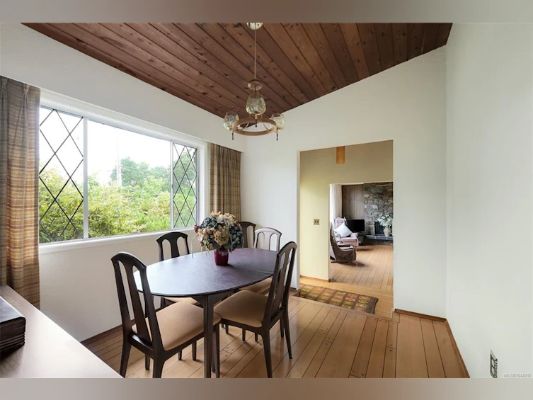 3938 Shorncliffe Road, Saanich, BC, V8P 2T6 - 12