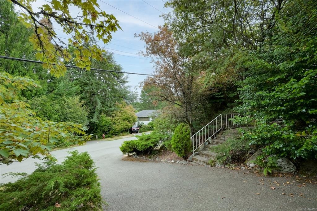 3938 Shorncliffe Road, Saanich, BC, V8P 2T6 - 57