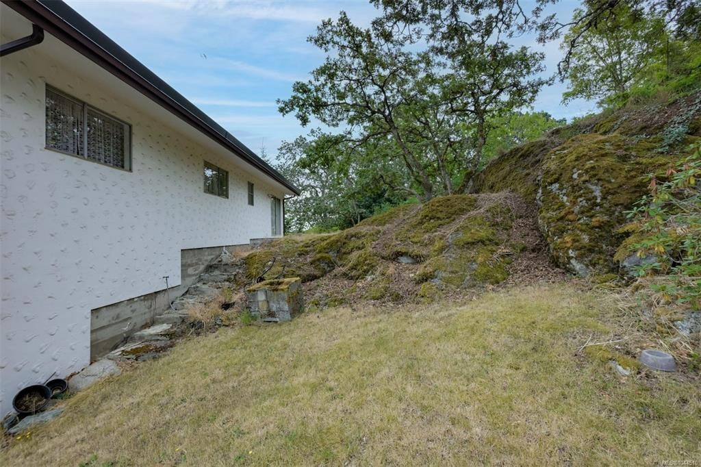 3938 Shorncliffe Road, Saanich, BC, V8P 2T6 - 52