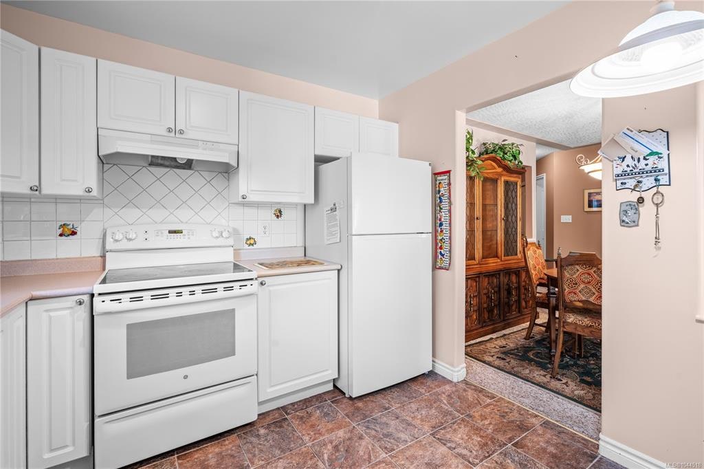 105-606 Goldstream Avenue, Langford, BC, V9B 2W8 - 14