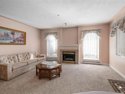 105-606 Goldstream Avenue - 5