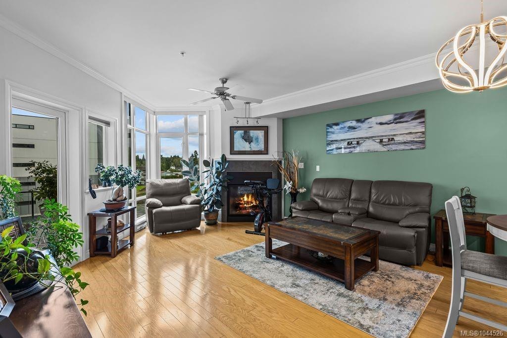 305-2676 S Island Highway, Campbell River, BC, V9W 1C7 - 17