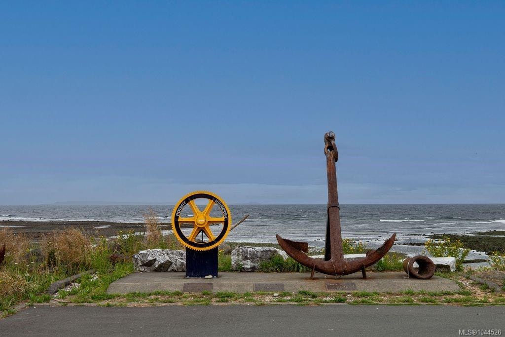 305-2676 S Island Highway, Campbell River, BC, V9W 1C7 - 40