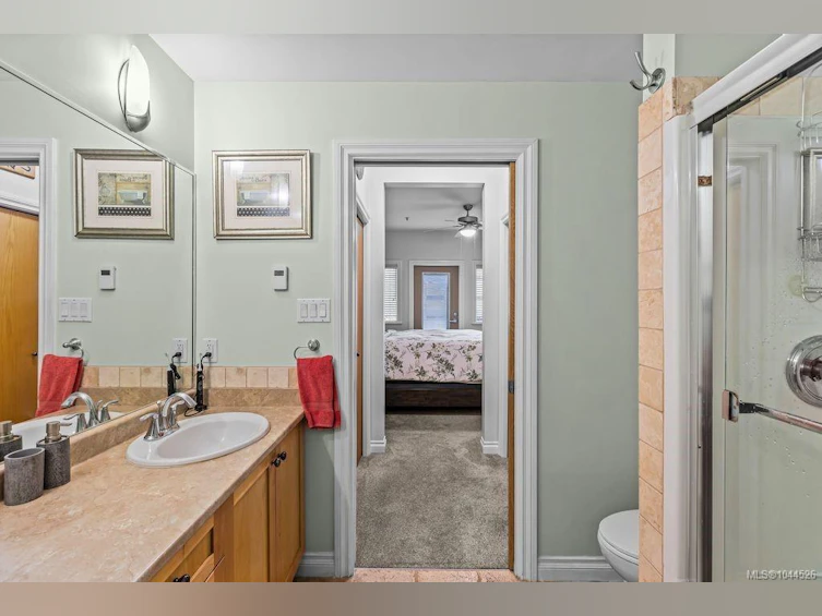 305-2676 S Island Highway, Campbell River, BC, V9W 1C7 - 35
