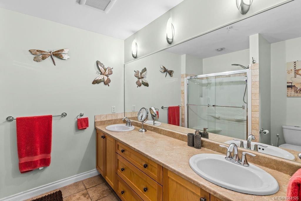 305-2676 S Island Highway, Campbell River, BC, V9W 1C7 - 33