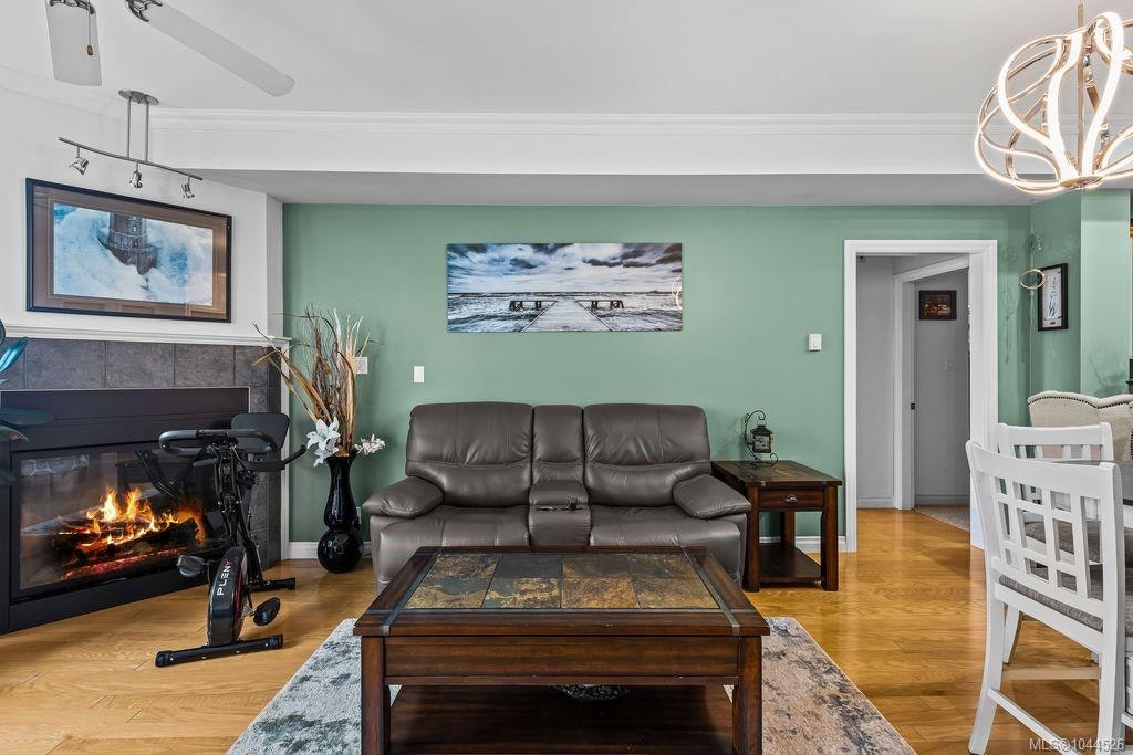 305-2676 S Island Highway, Campbell River, BC, V9W 1C7 - 16