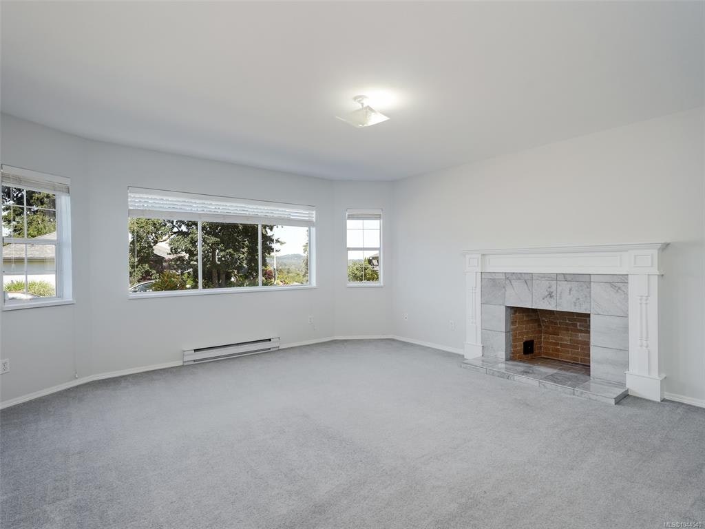 1287 Carmichael Court, Saanich, BC, V8Z 7B9 - 25
