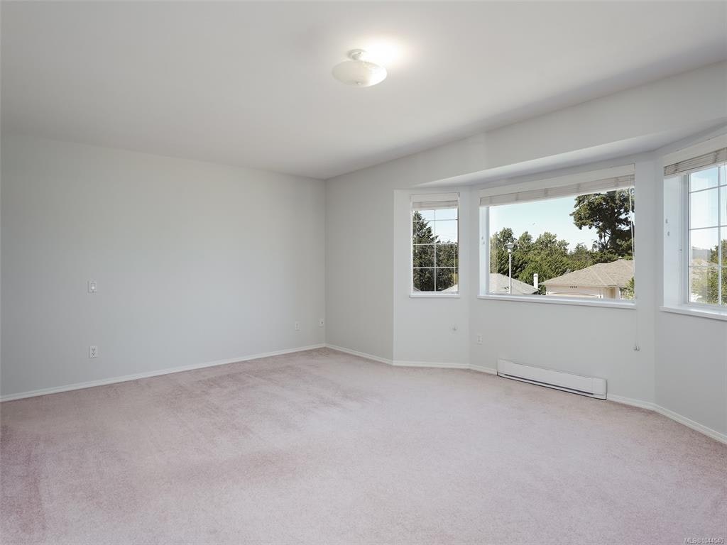 1287 Carmichael Court, Saanich, BC, V8Z 7B9 - 16