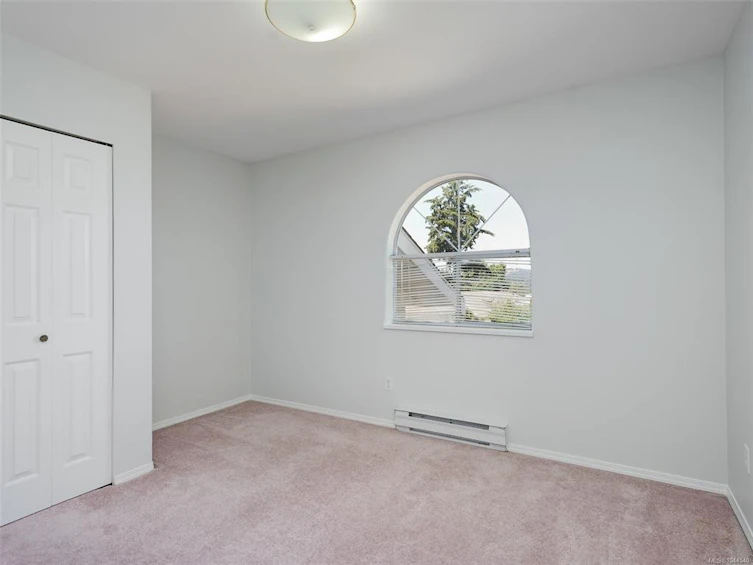 1287 Carmichael Court, Saanich, BC, V8Z 7B9 - 23