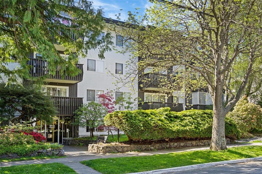 204-1035 Mcclure Street, Victoria, BC, V8V 3G1