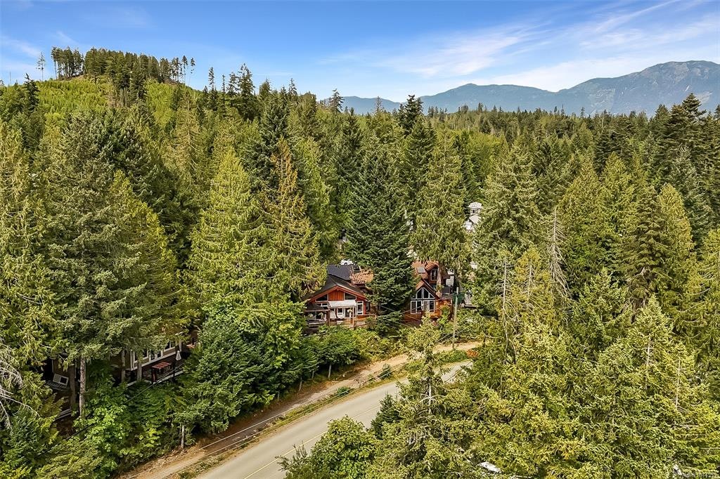 36-10325 Lakeshore Road - 2
