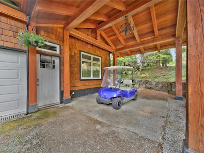 36-10325 Lakeshore Road - 5