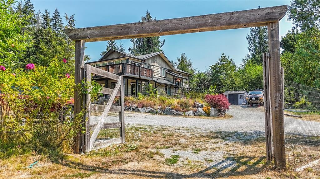 877 Hutchinson Road, Cobble Hill, BC, V0R 1L0