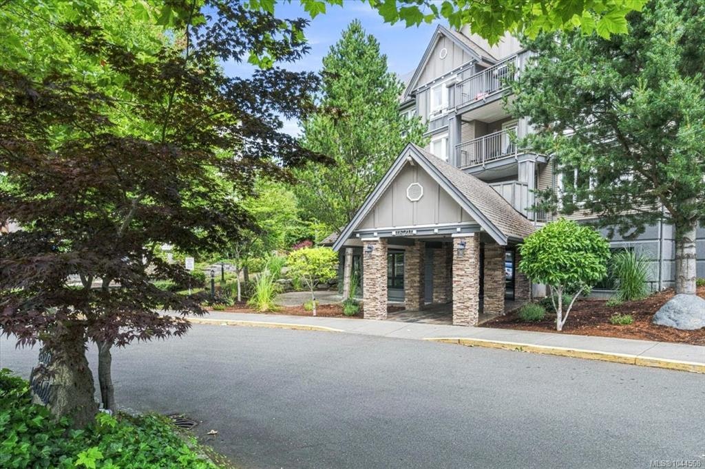 203-1620 Townsite Road, Nanaimo, BC, V9S 1N2