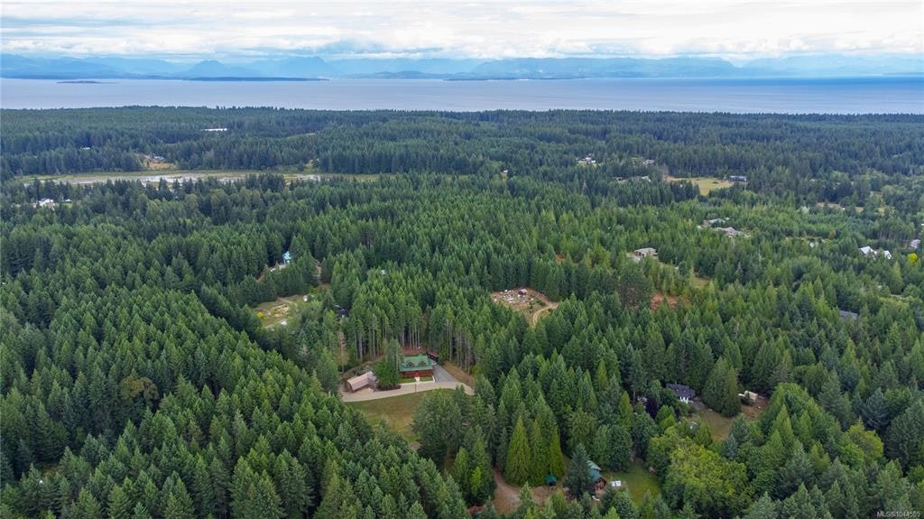 1258 Barr Drive, Black Creek, BC, V0R 2M0 - 15