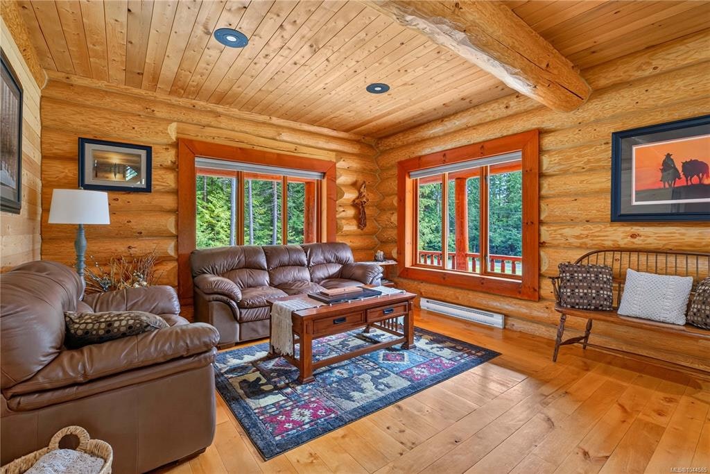 1258 Barr Drive, Black Creek, BC, V0R 2M0 - 46