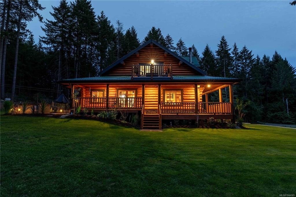 1258 Barr Drive, Black Creek, BC, V0R 2M0 - 7