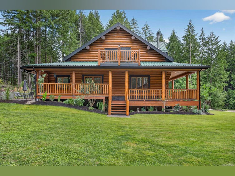 1258 Barr Drive, Black Creek, BC, V0R 2M0 - 8