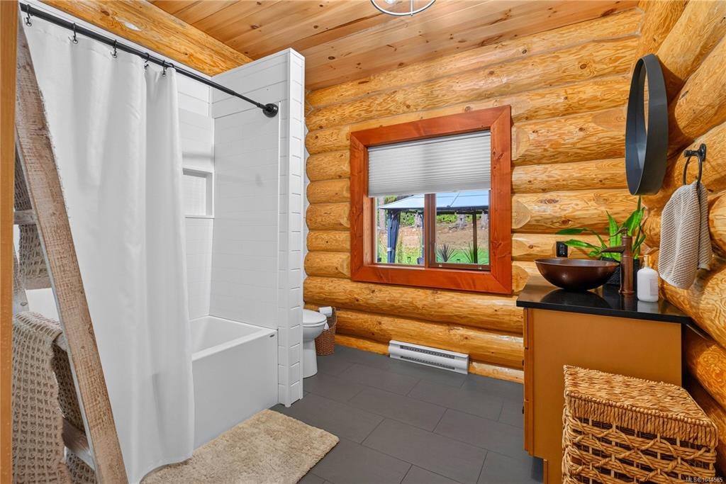 1258 Barr Drive, Black Creek, BC, V0R 2M0 - 50