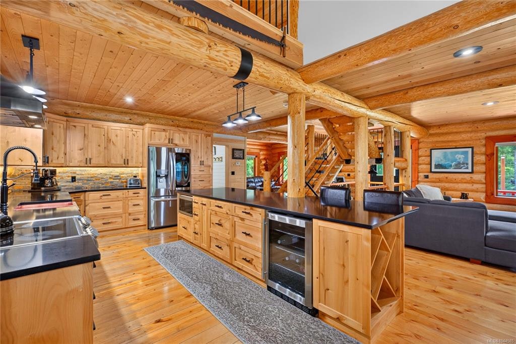 1258 Barr Drive, Black Creek, BC, V0R 2M0 - 34